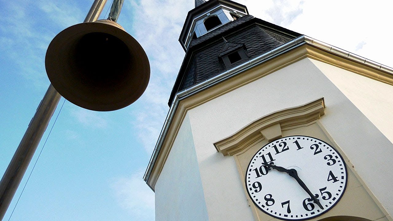 Thurm – Glocken wieder im Turm der Kirche St  Urban