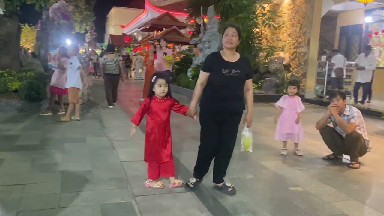 Đi chơi tết 2026 , diệu nhi 