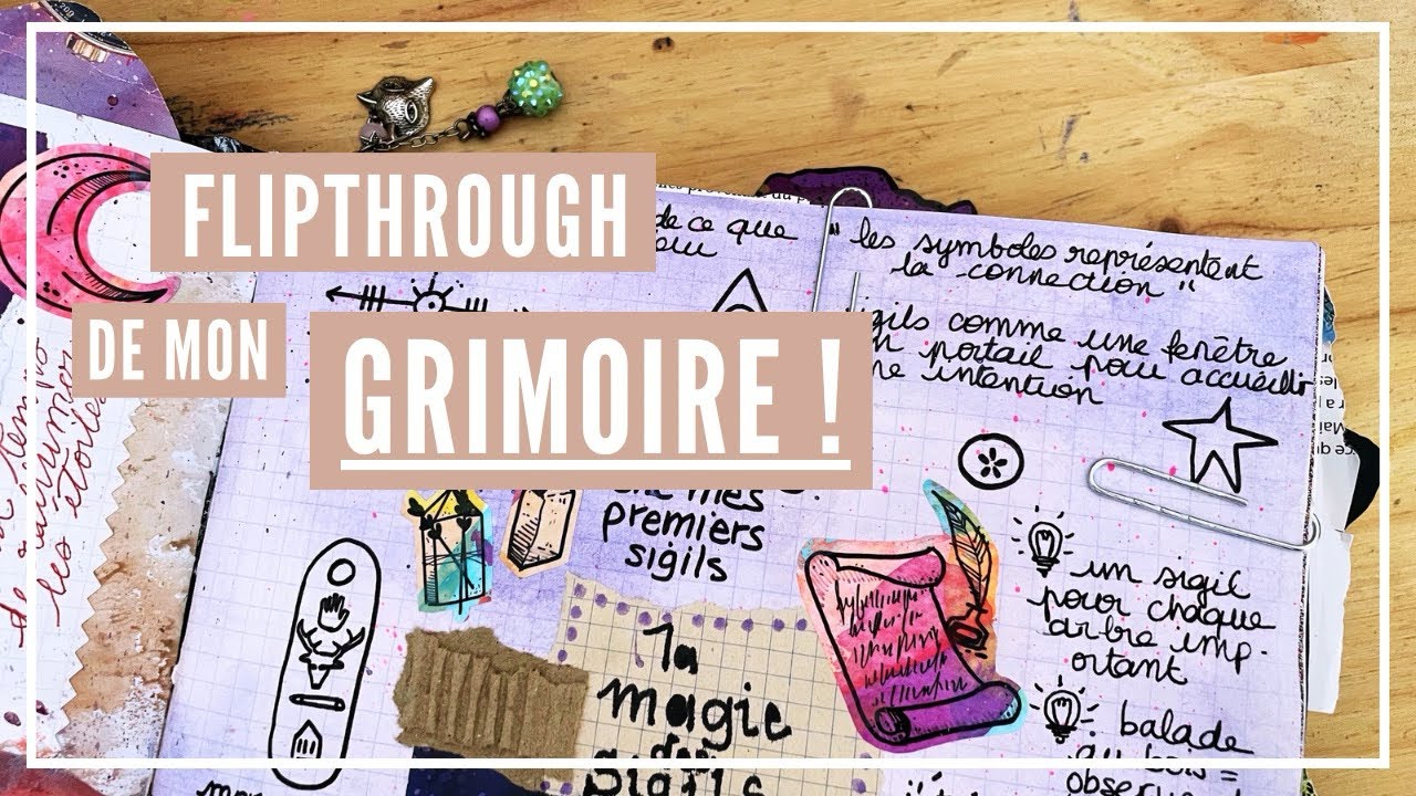 Flip through complet de mon magic book-grimoire-art journal…