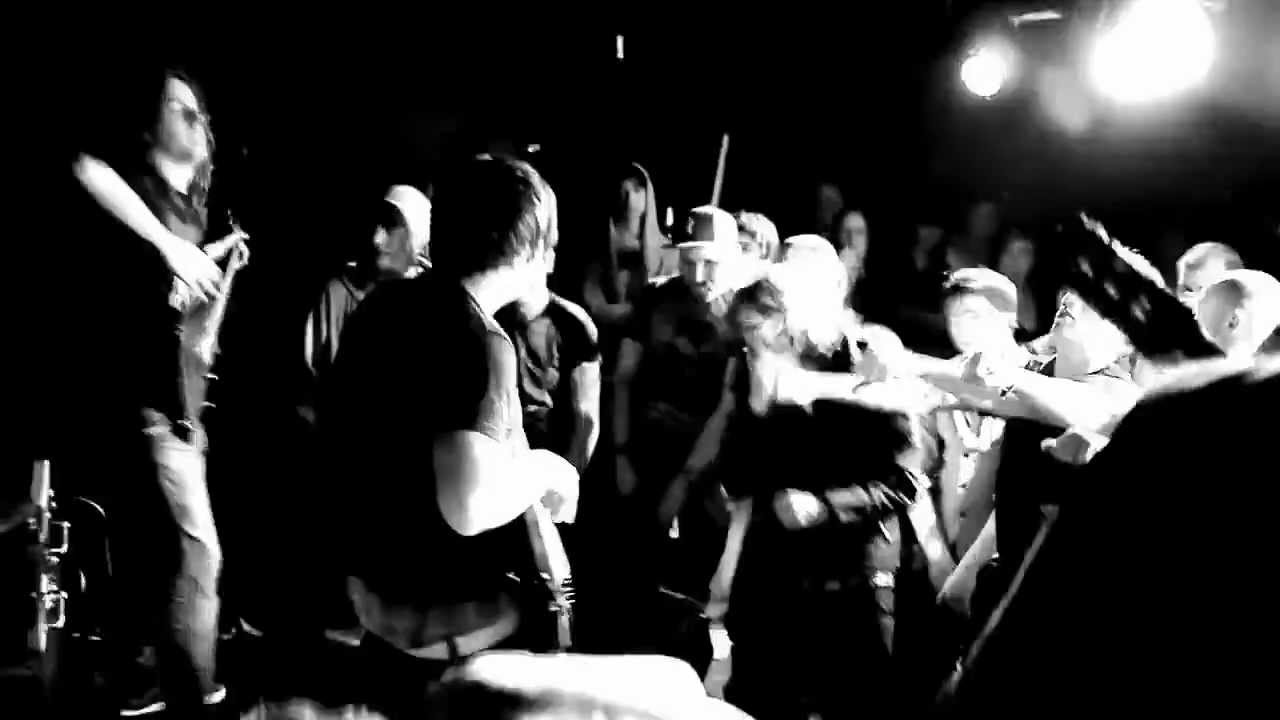 Mia Hope (Filmed like a) Modern Day Noir