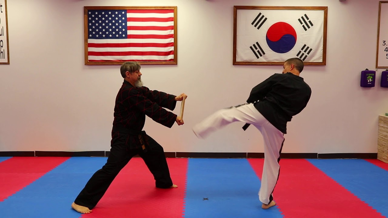 Breaking Technique Yellow 1st Belt: Sliding Side Kick