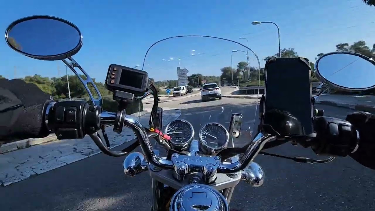 keeway 125 superlight Cruising to German Colony Templars