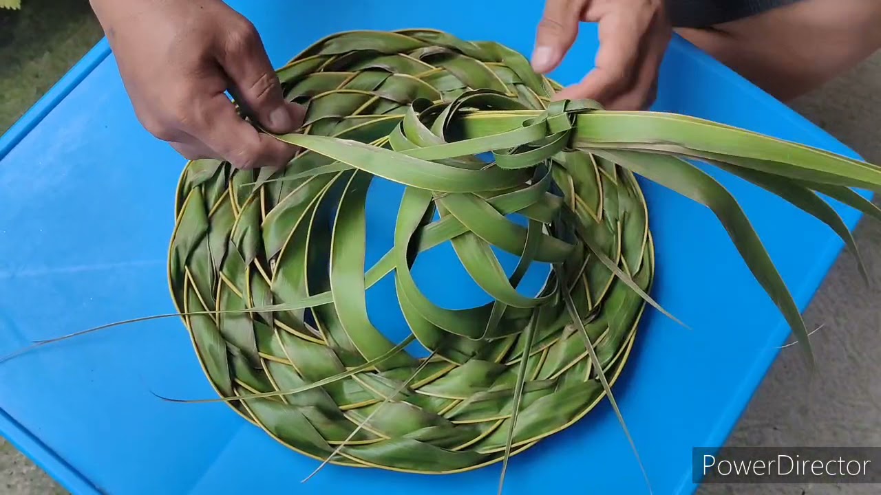 Sombrero gawa sa dahon ng niyog
