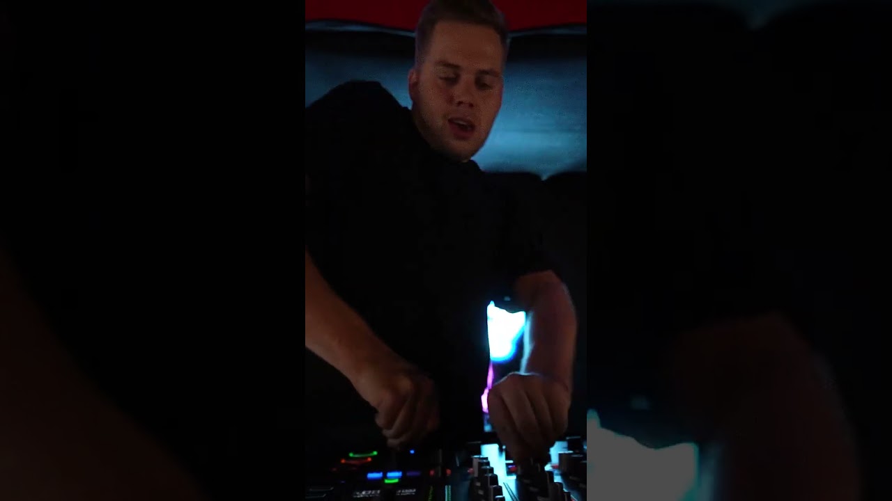 Switch it up to an Afrojack Classic!!! @relivefreaksofnature  #saudiarabia #riyadh