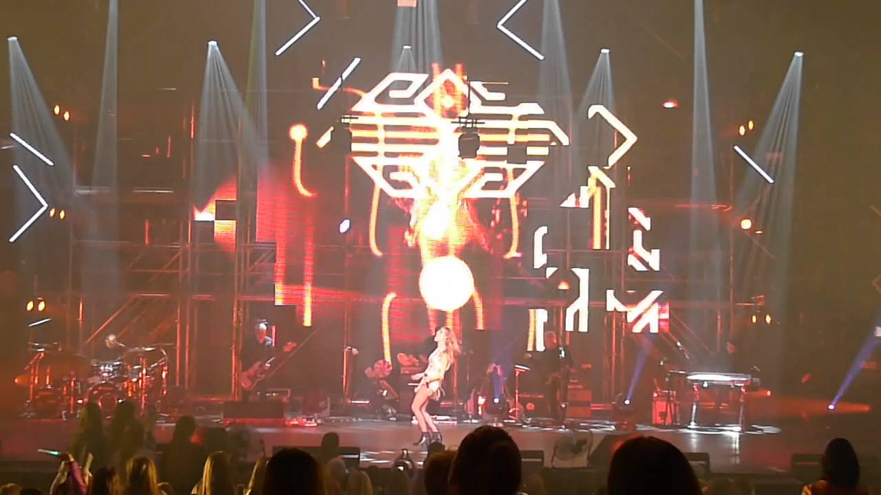 HD 720p Marie-Mai Théâtre St-Denis 19 décembre 2015