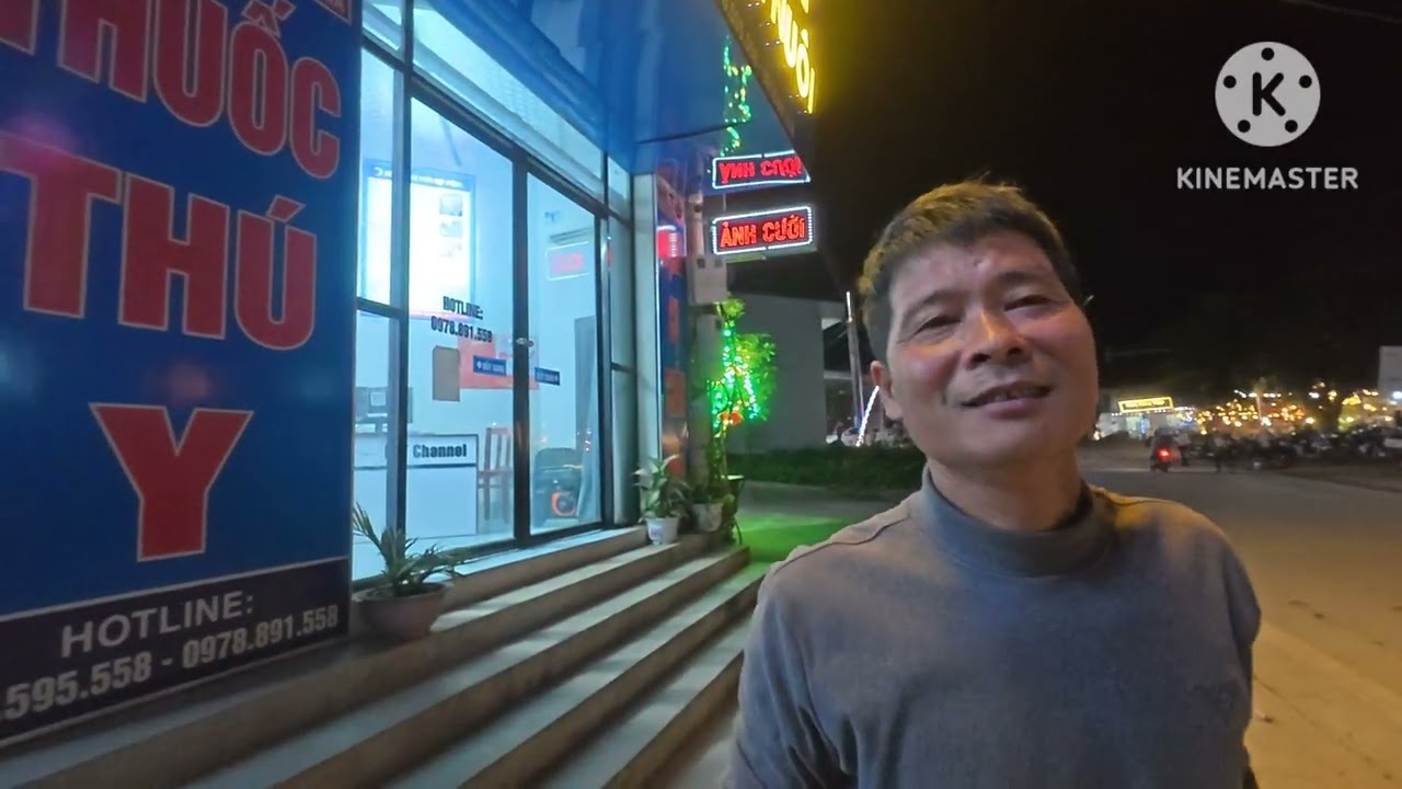 Tối mùng 4 têt thôn 4 xóm đầu cầu