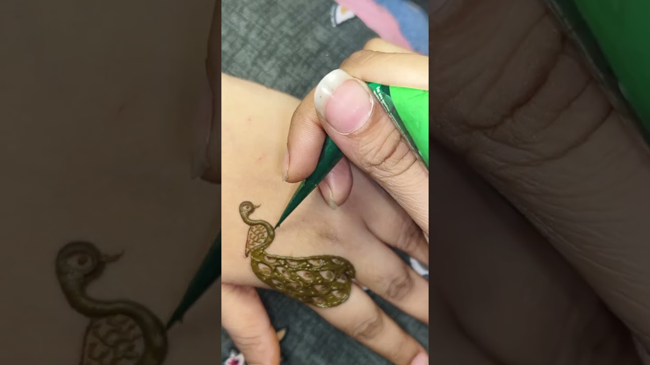 Traditional mehndi art (Back hand mehndi design )step by step 🪜.....#mehndi #explorepage #viralvideo