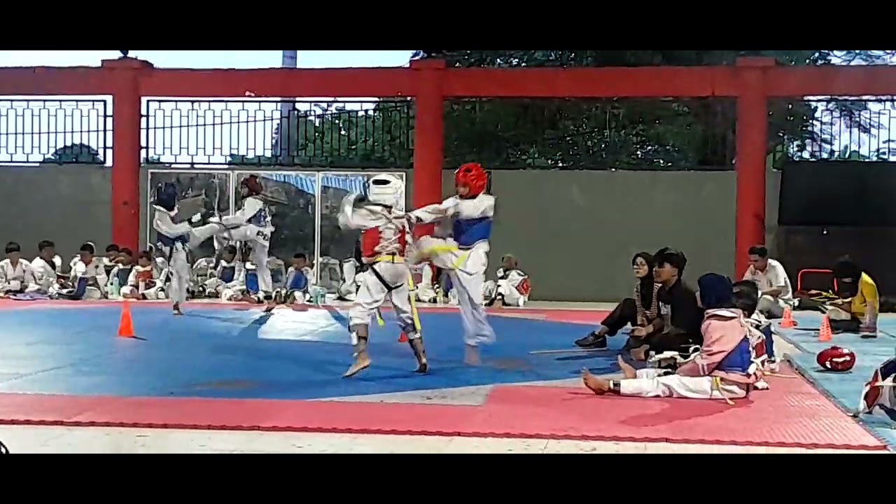 #TAEKWONDO . Masjid Sajawa ( merah ) #태권도