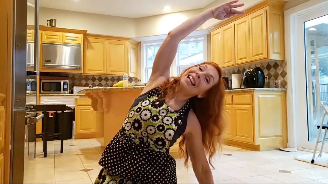 Kitchen Ballet - Low Impact Christian Ballet Workout & Worship Dance + Stretching for Weight Loss