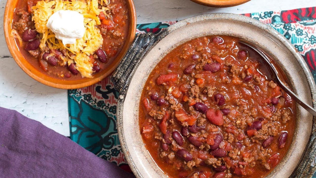 Easy, Simple, and Delicious Beef and Bean Chili Recipe - EatSimpleFood.com