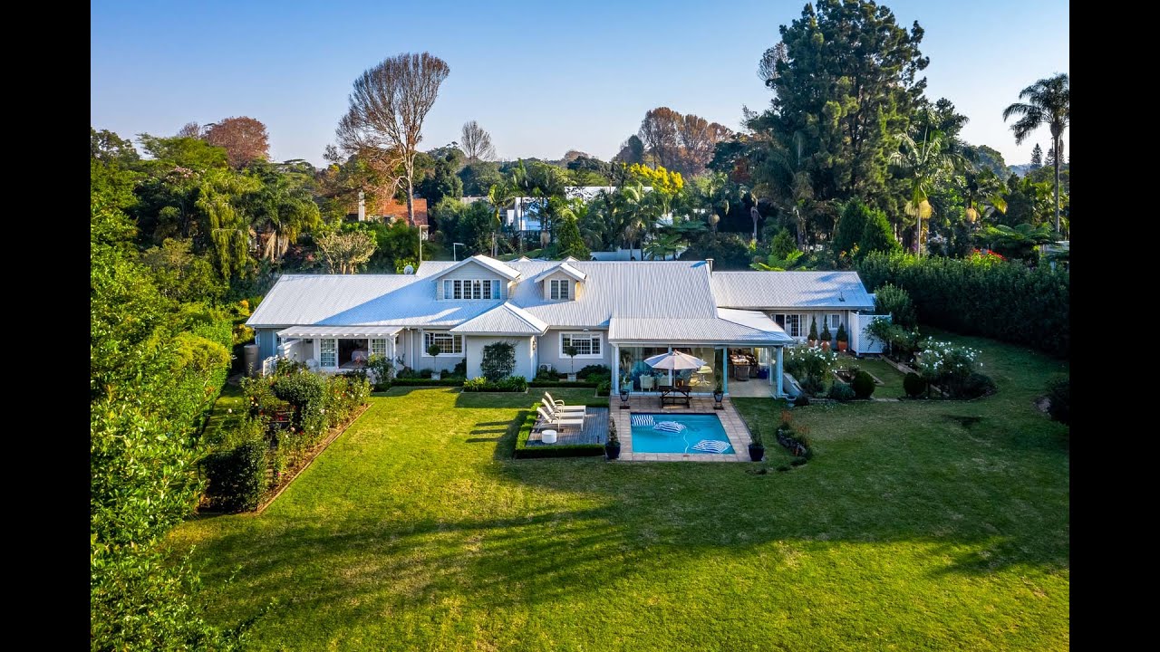 5 Bedroom House for Sale in Kloof