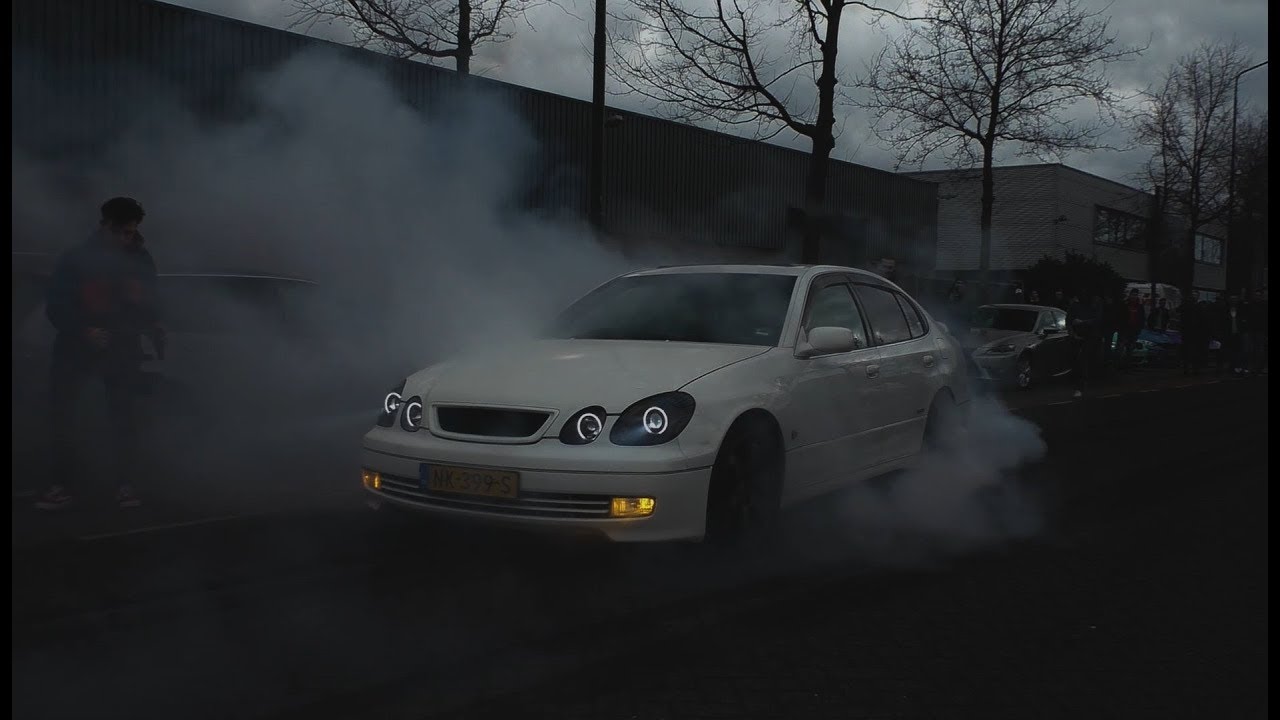 Toyota Aristo V300 2JZ-GTE - Fly-By's, Accelerations & Burnouts