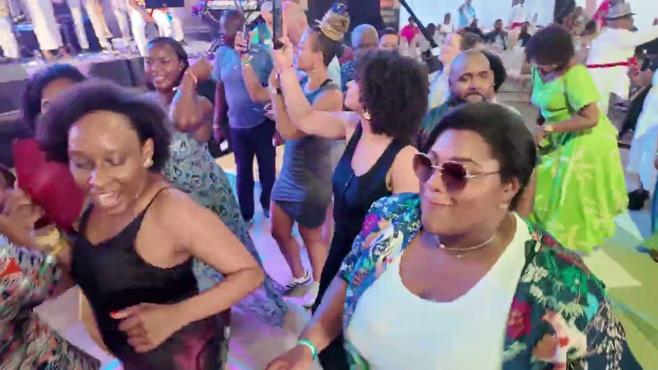 XI Funje do show do mes em Luanda, Angola