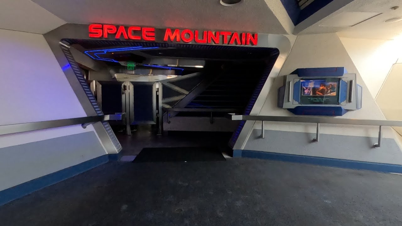Space Mountain | Queue & Ride | Disneyland
