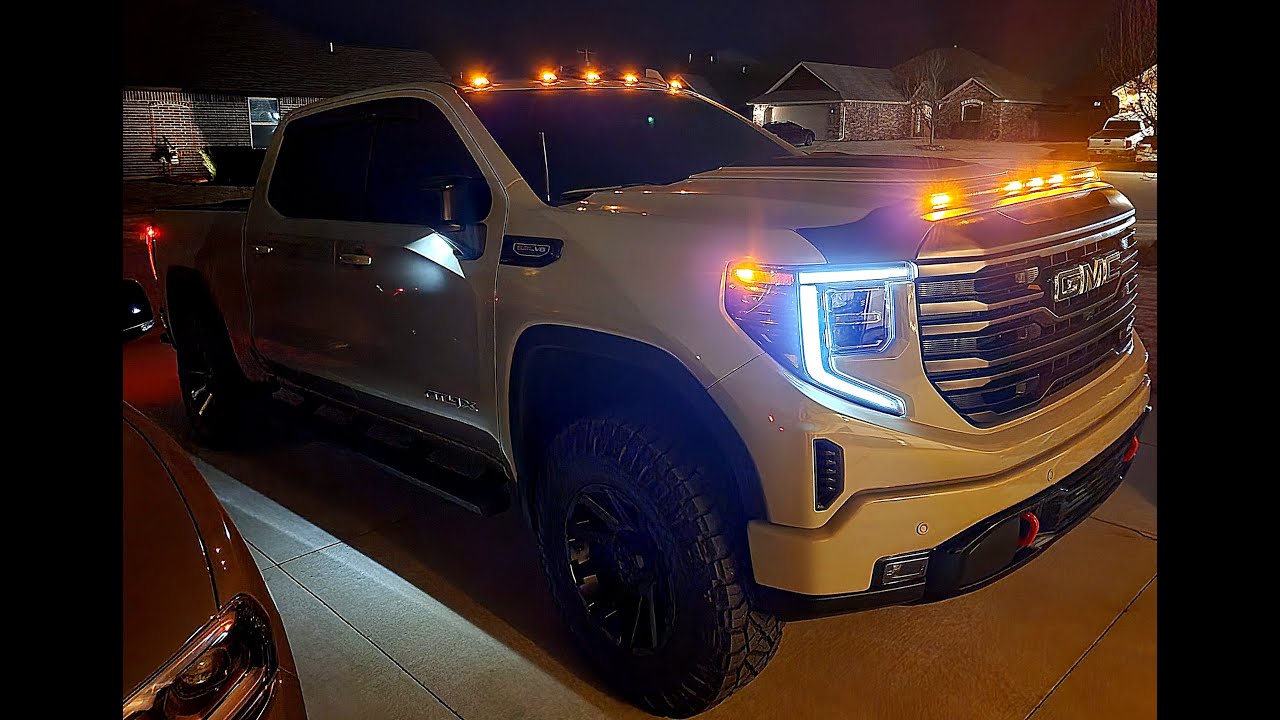 Adding WIRELESS CAB LIGHTS to a 1500...AT4X!!