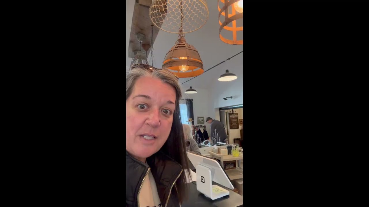🎉 Community Spotlight: The Blessing Barn, Cafe and Book Store &ndash; Mendon, MA