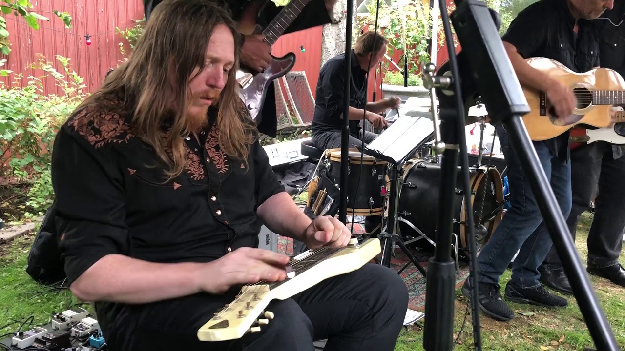 Iain Matthews with The Salmon Smokers - «Ballad Of Gruene Hall»