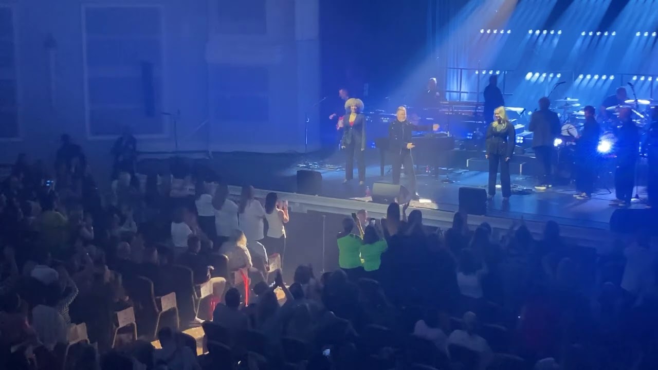 #garybarlow #songbooktour #isleofman #garybarlowsongbooktour #firstnight16042025 #bradkella