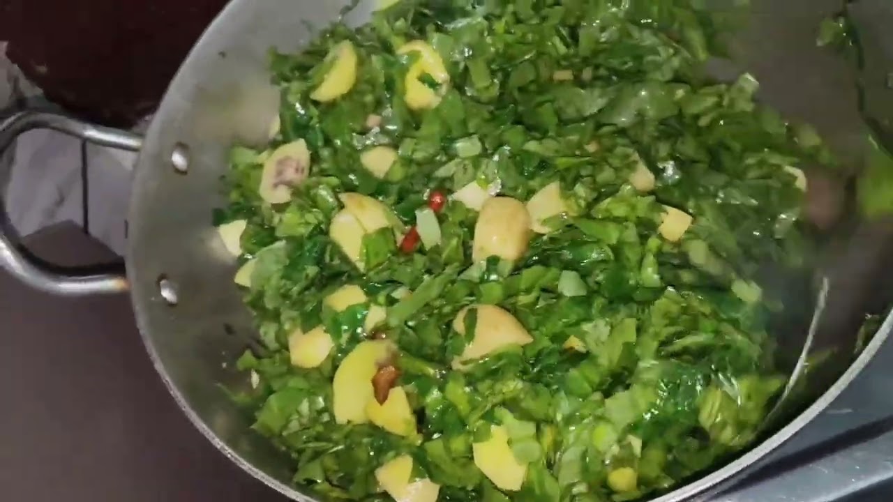 Aalu palak ki simple recipe #trending 