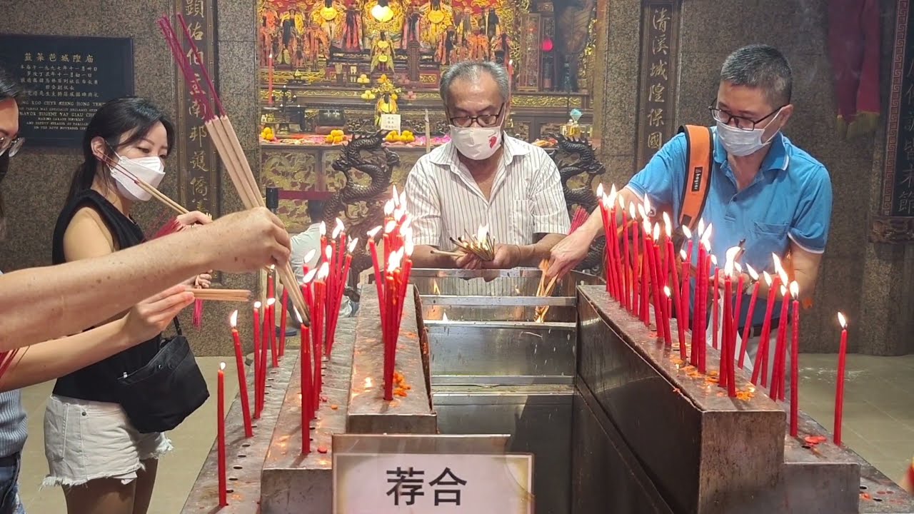 2021-12-10新加坡韭菜芭《城隍庙》谢太岁 !Lorong Koo Chye 《Shen Hong Temple 》15 Arumugam Road Singapore 409960