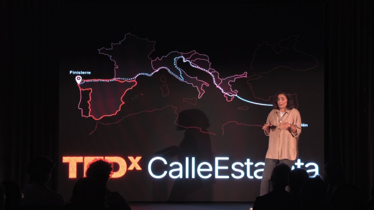 Sola y a pie de Finisterre a Jerusalén. Camino de libertad | Carlota Valenzuela | TEDxCalle Estafeta