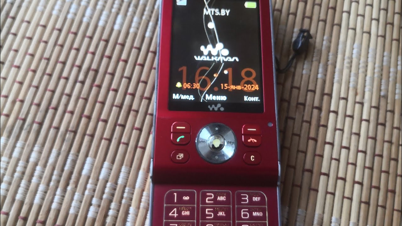 Sony Ericsson w910i имиджевый слайдер