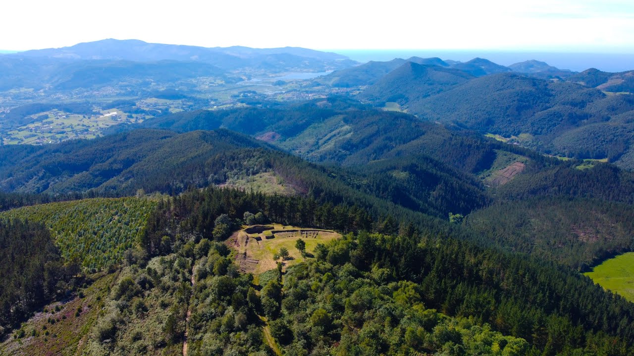 Castro de Arrola, Marueleza.