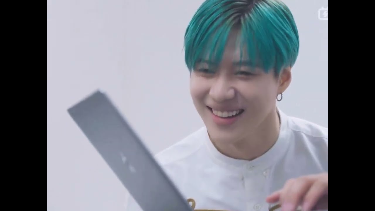 272566 Behind Taemin's solo concert in Japan