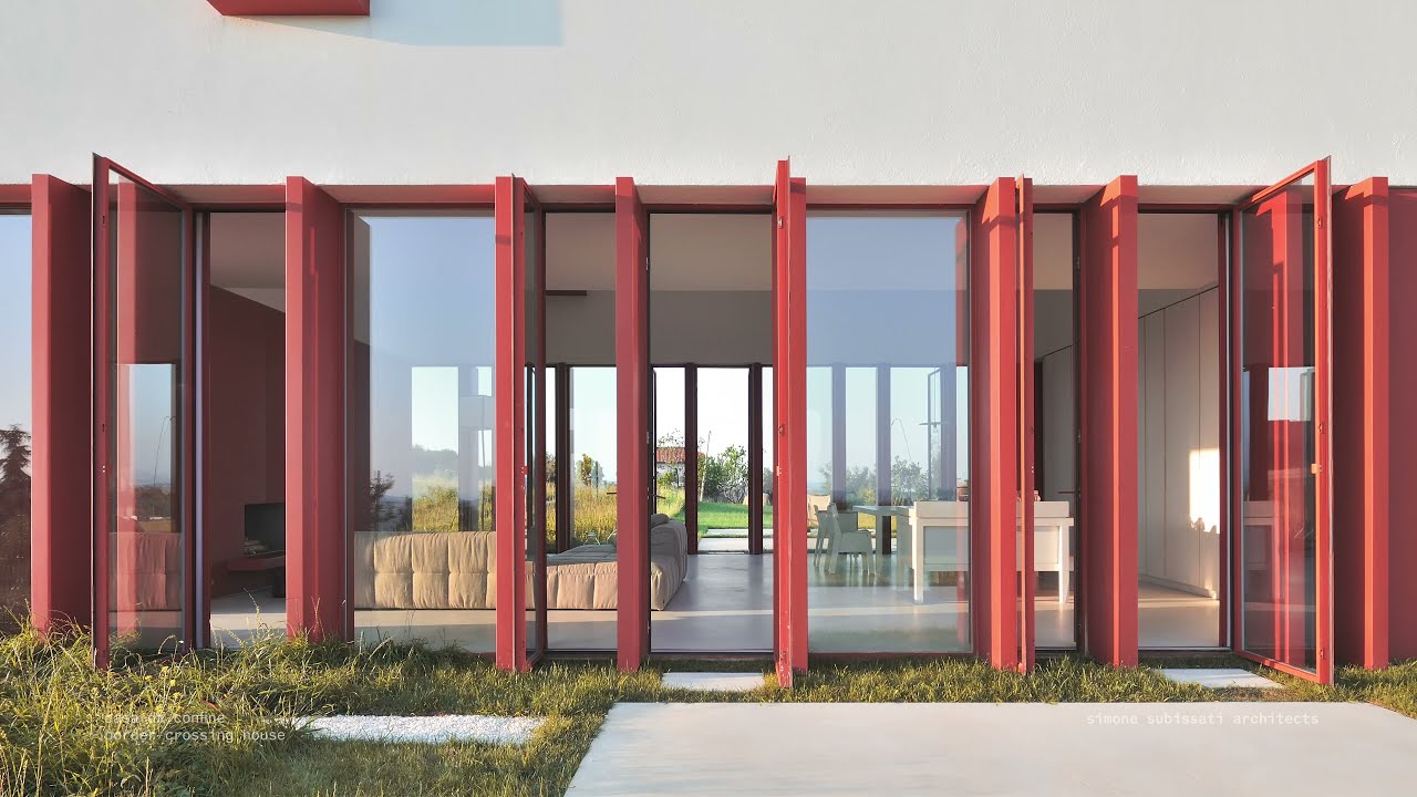 Casa di Confine (Border Crossing House)