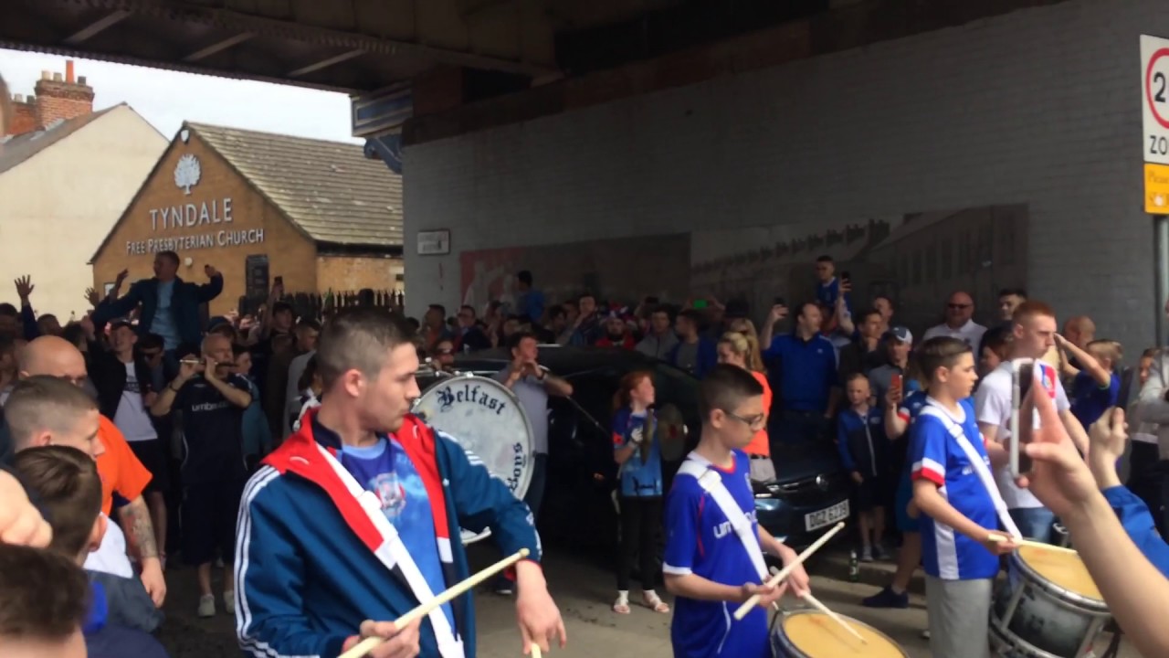 Linfield fc fans penny arcade cup final 2017