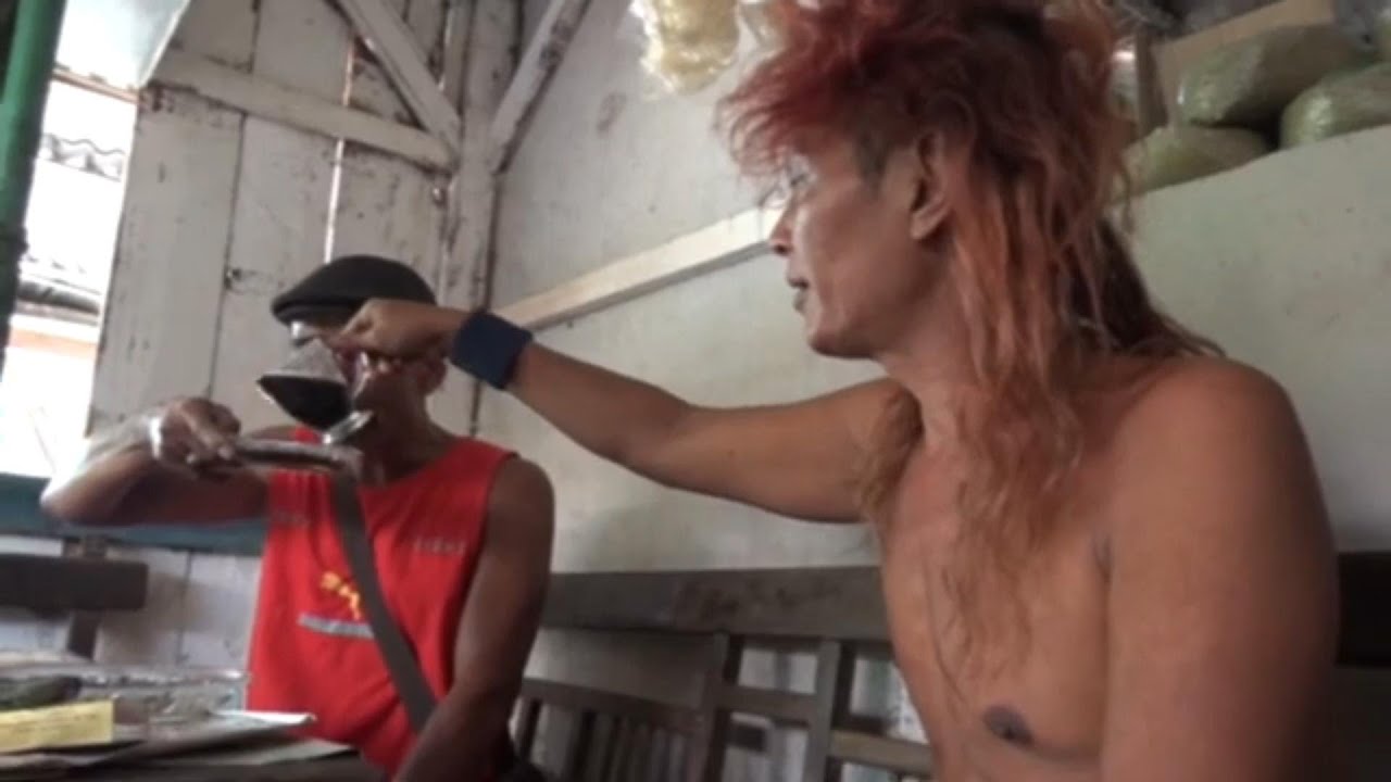 Cerita Menarik dan Keramahan Gus Javar Waktu di Warung Kopi Desa Pedalaman