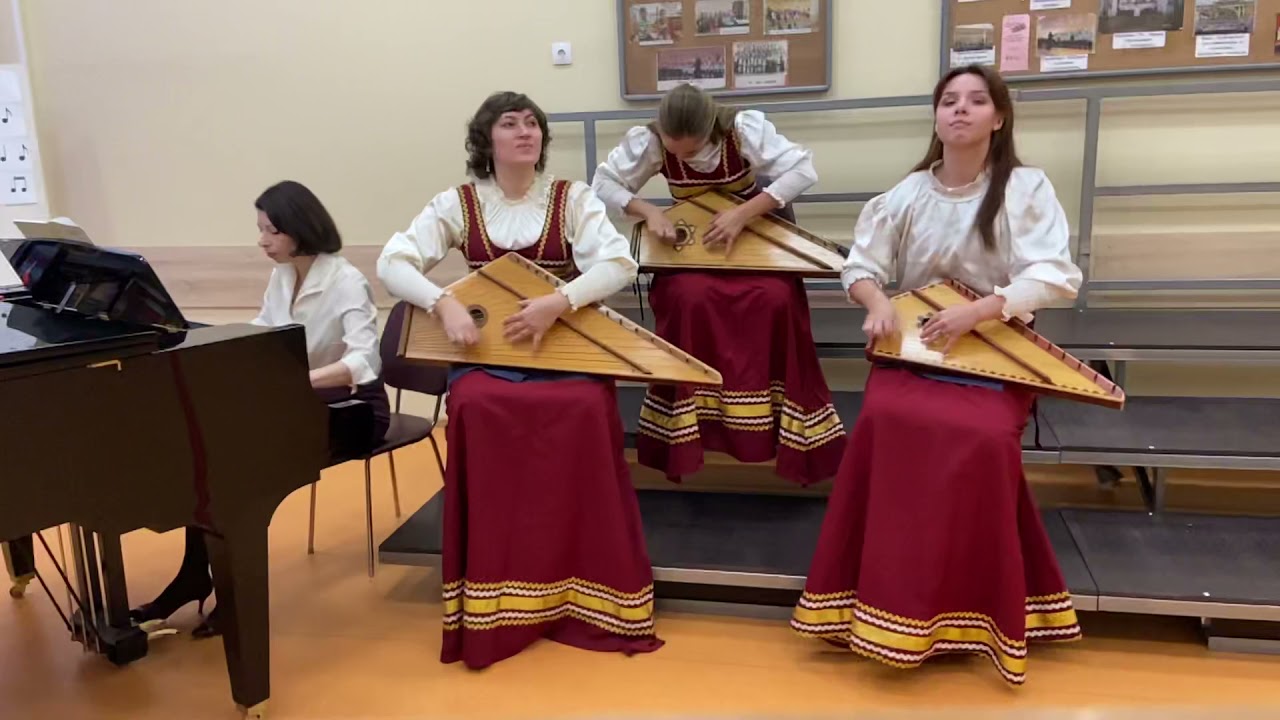 На горе-то калина