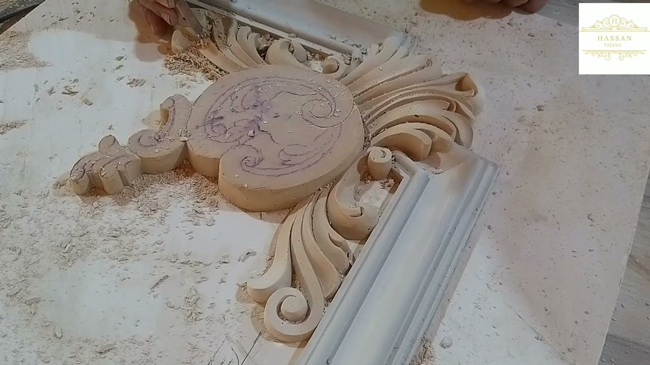 Carving a corner on gypsum🏛