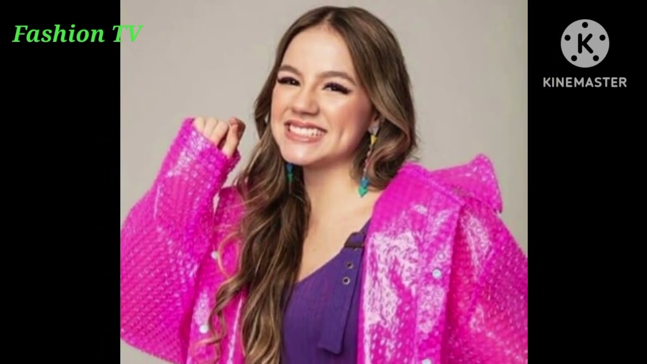 Popular trending demanding raincoat fashion valley from Colombia @fashiontv