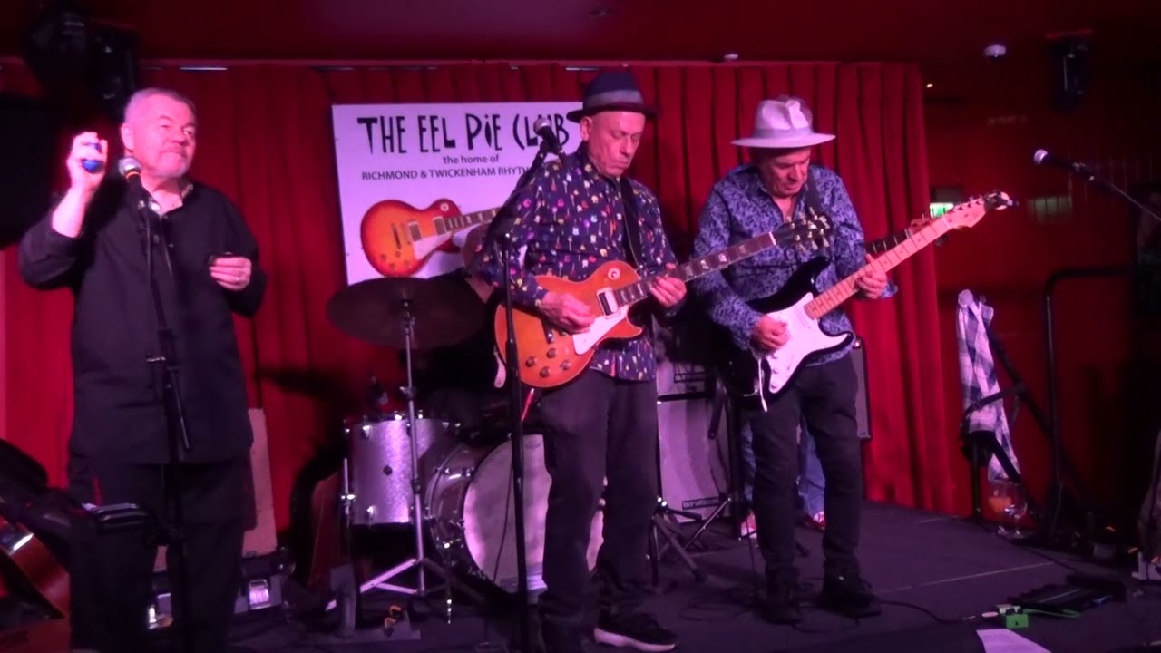 Robin Bibi Fender Stratocaster & vocals partners Tim Hain Gibson Les Paul on Peter Green’s ev
