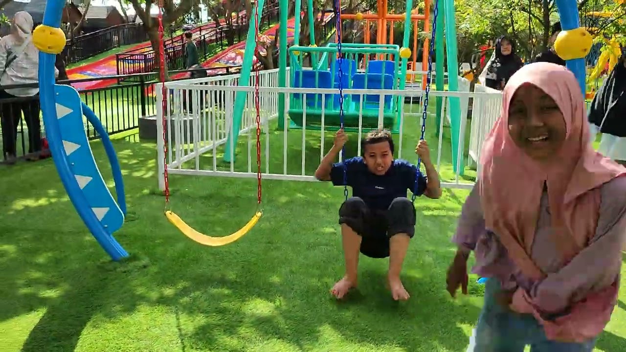 Bermain di The Nice Play Land Kudus | Wahana bermain terlengkap dan termurah di Kudus 