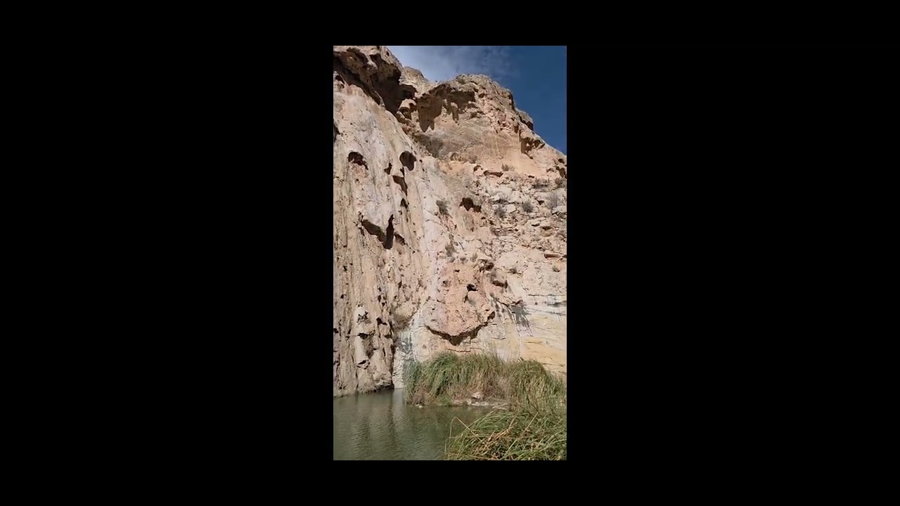 Sitting Bull Falls 