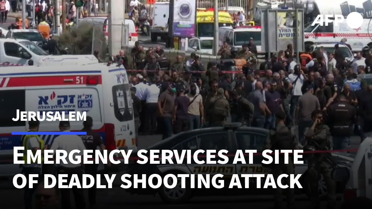 Israeli emergency services at site of deadly east Jerusalem shooting attack | AFP