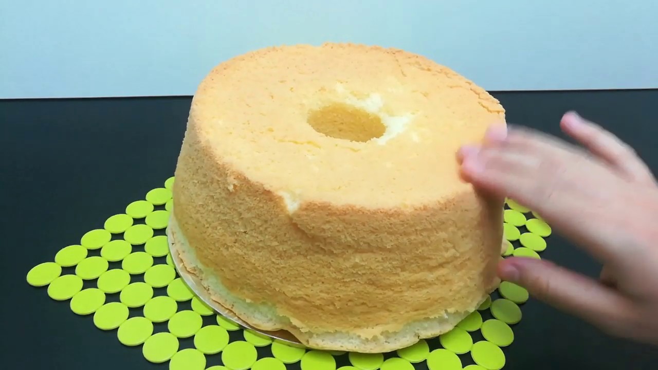 الشيفون كيك Chiffon Cake كيكة روعة اسفنجية وناعمة جدا وهشة