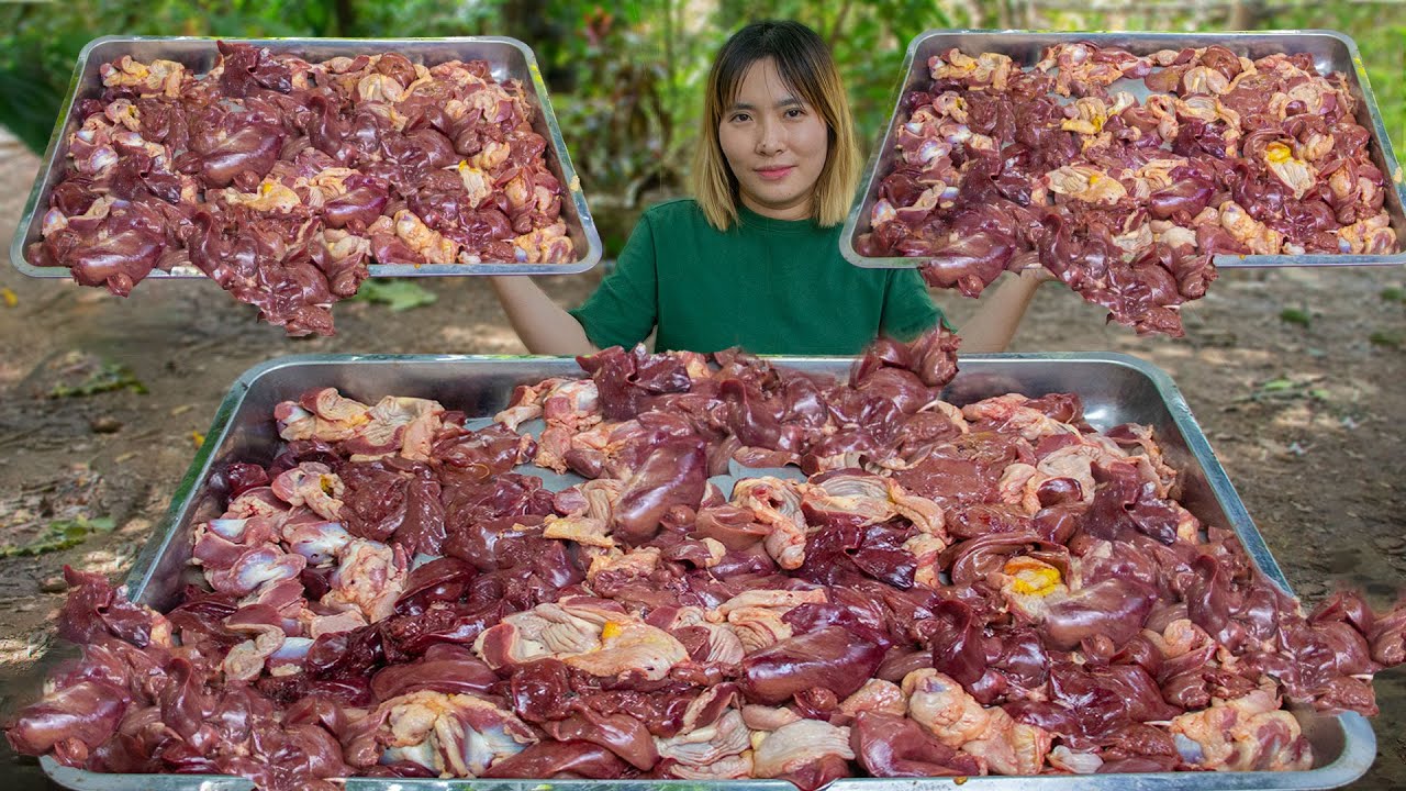 Amazing Cooking Chicken's Gizzards & Liver Recipe in my Countryside