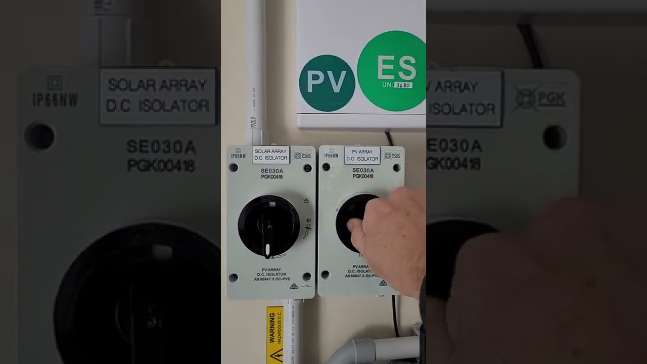 Alpha ESS SMILE 6 How to turn on