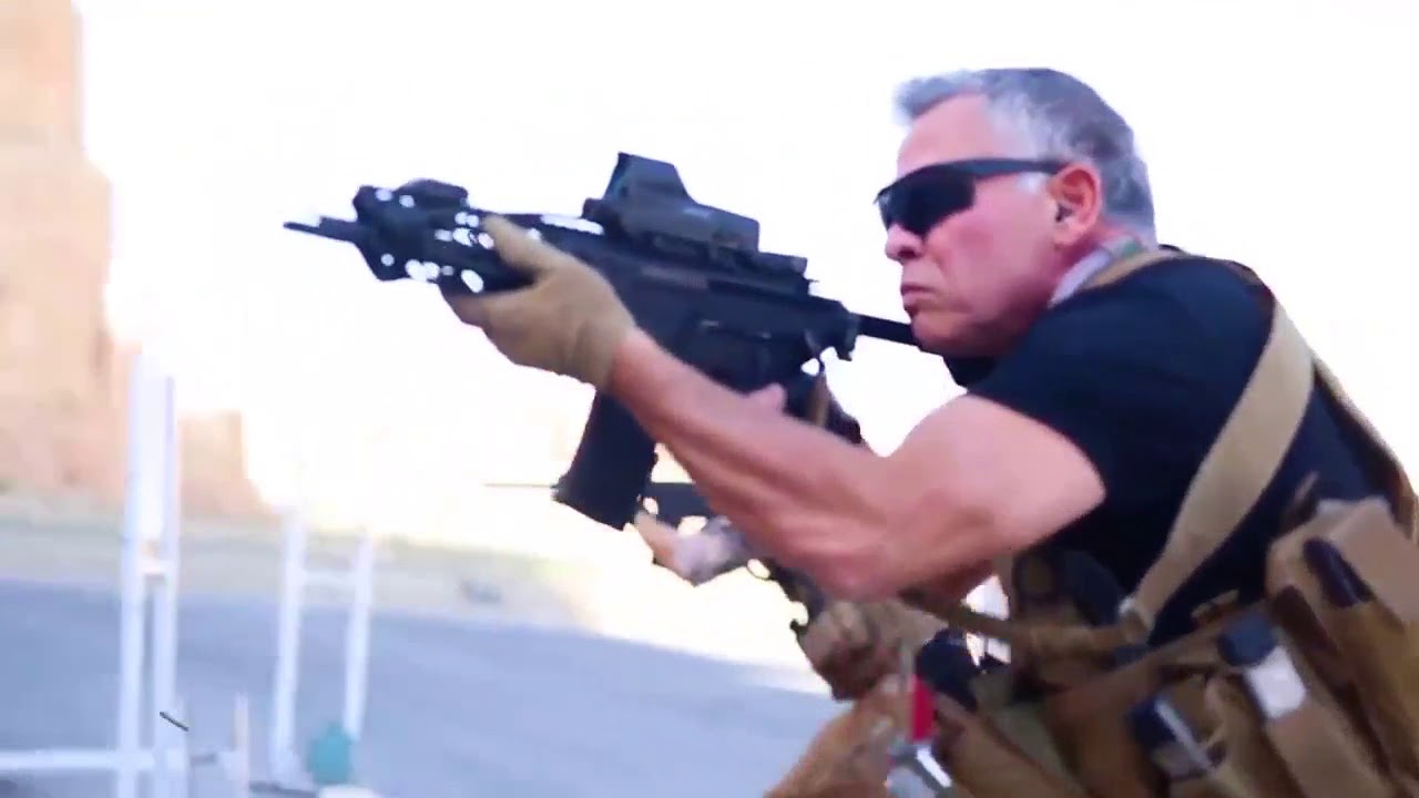 Prince Hussein along with His Majesty King Abdullah II during live ammunition training at the conclu