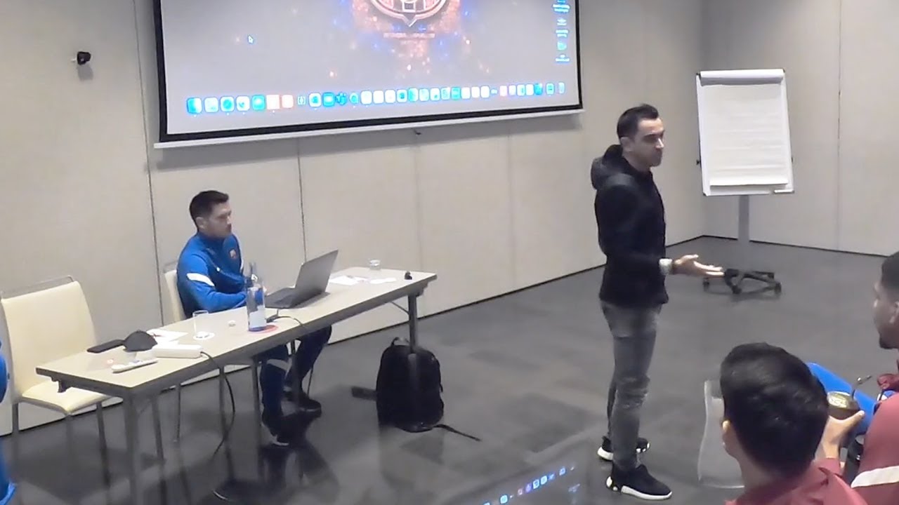 Первый матч Хави на посту тренера 