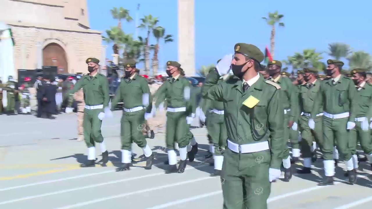 ميدان الشهداء بطرابلس يشهد عروض عسكرية إحياءً للذكرى (69) لاستقلال ليبيا LCNA