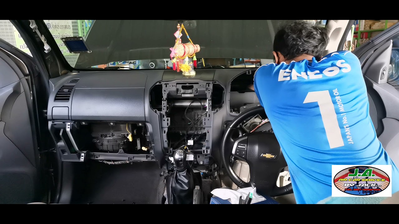 วิธีถอดเปลี่ยนคอยล์เย็น-ล้างตู้แอร์รถยนต์(ยกคอนโซล)​ All New Chevrolet Colorado 2012-2019 EP.25