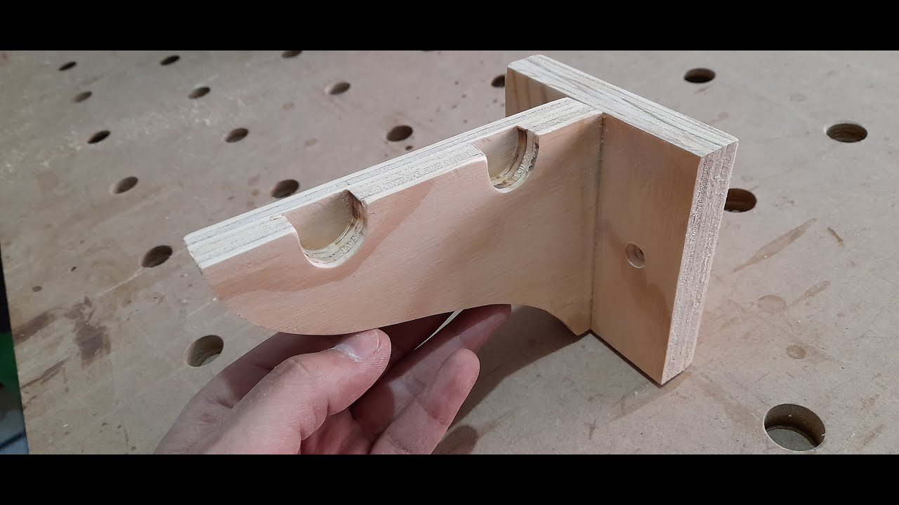 Como fabricar soporte para cortinas de terciado reciclado