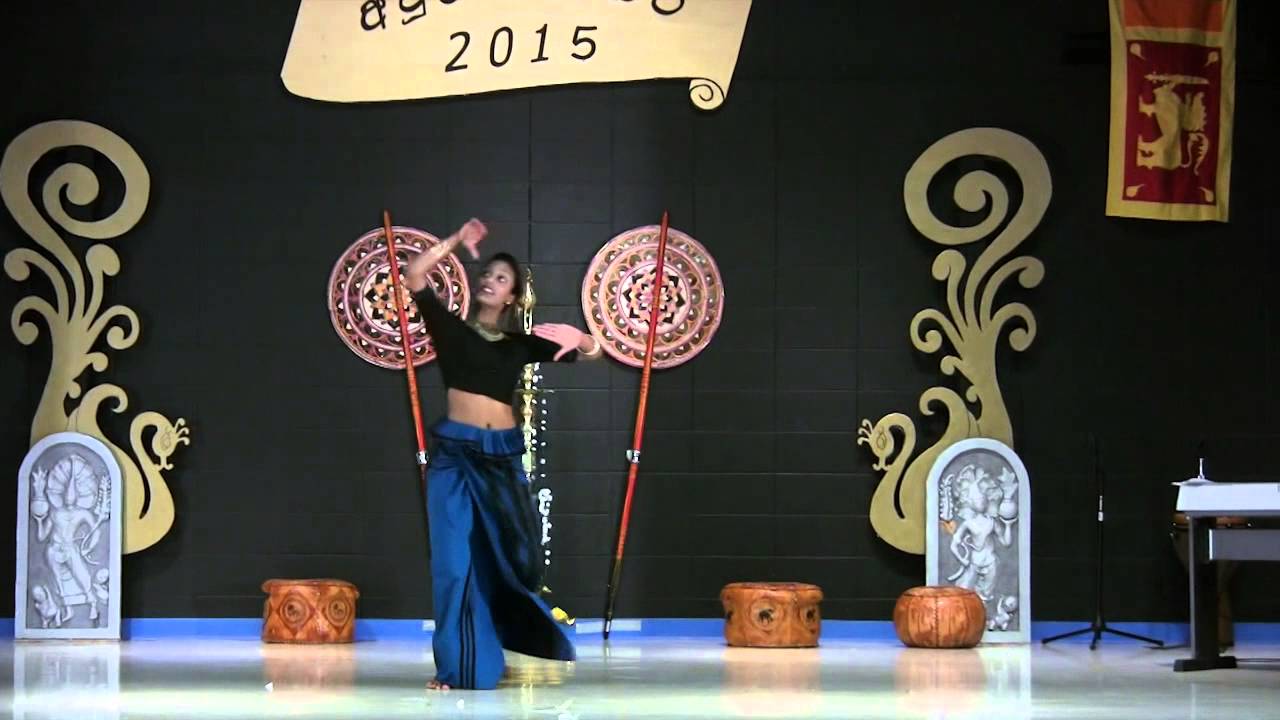 NINI DANCE