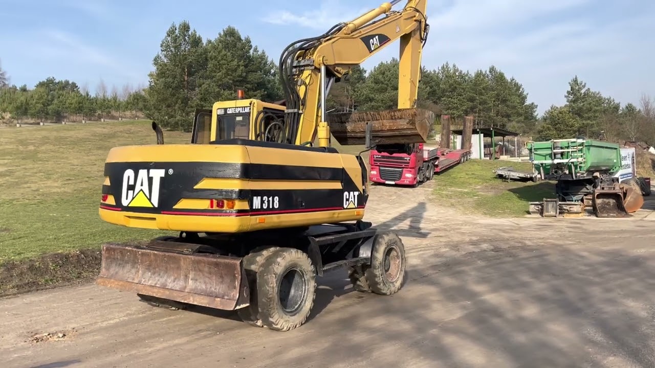 CAT M318