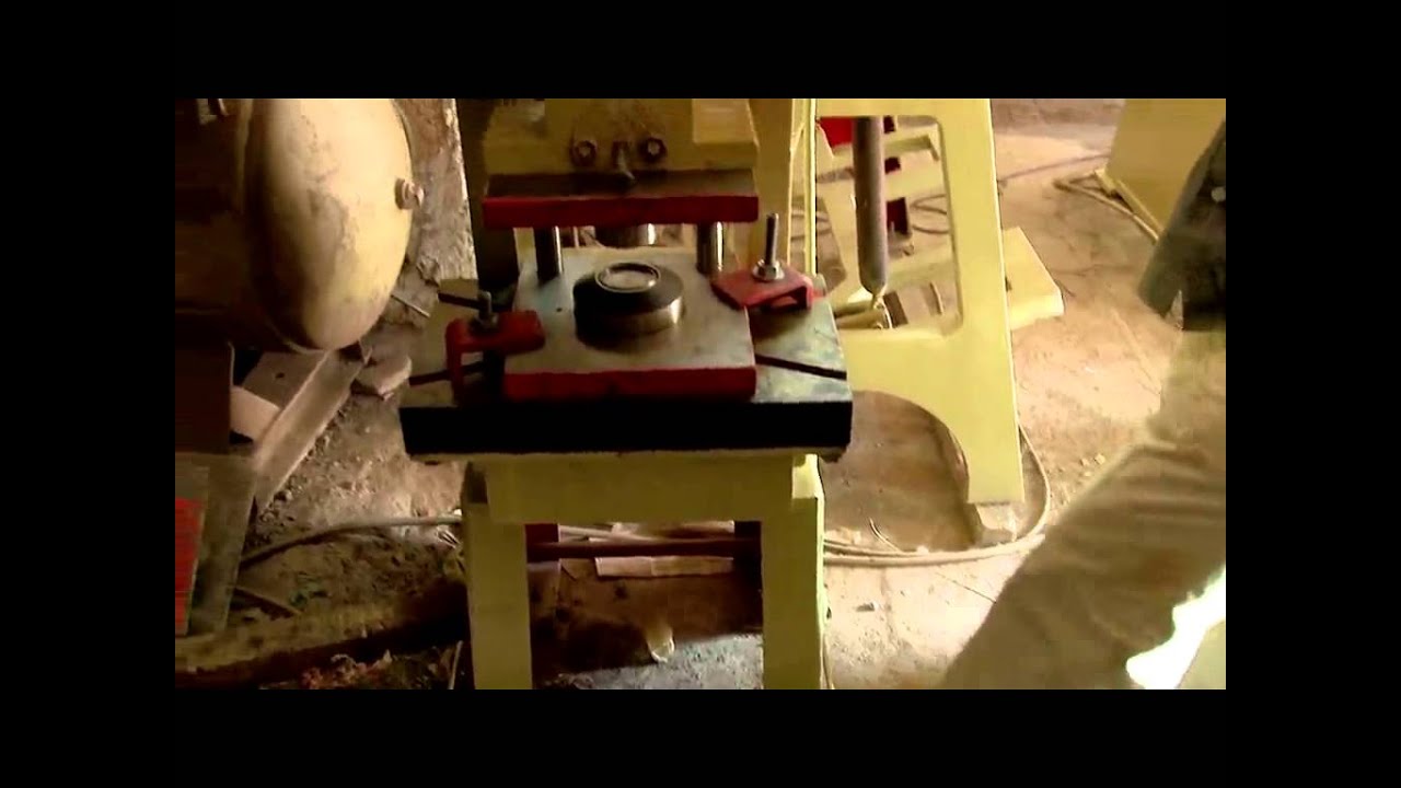 JETHWA AUTOMATIC CAN EQUIP CO.15kg Tin square manufacturing unit