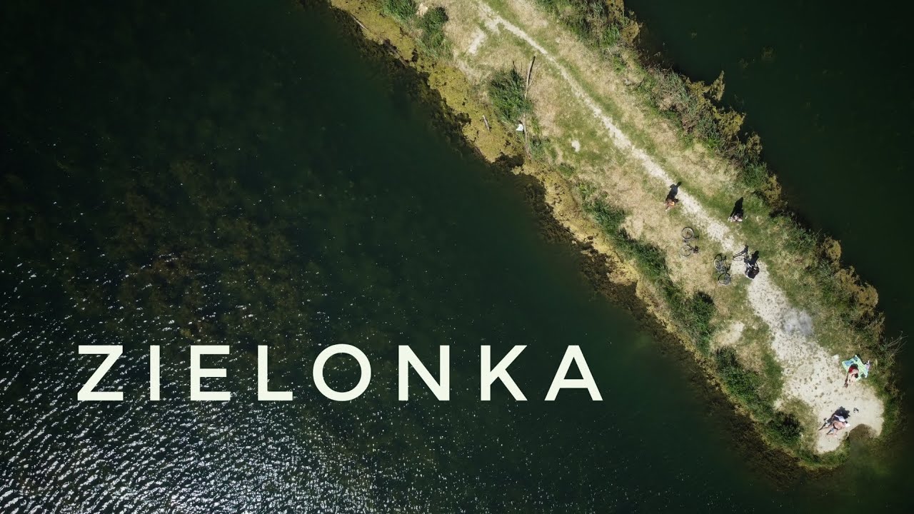 Glinianki, Zielonka, Mazowieckie, Fly by Drone